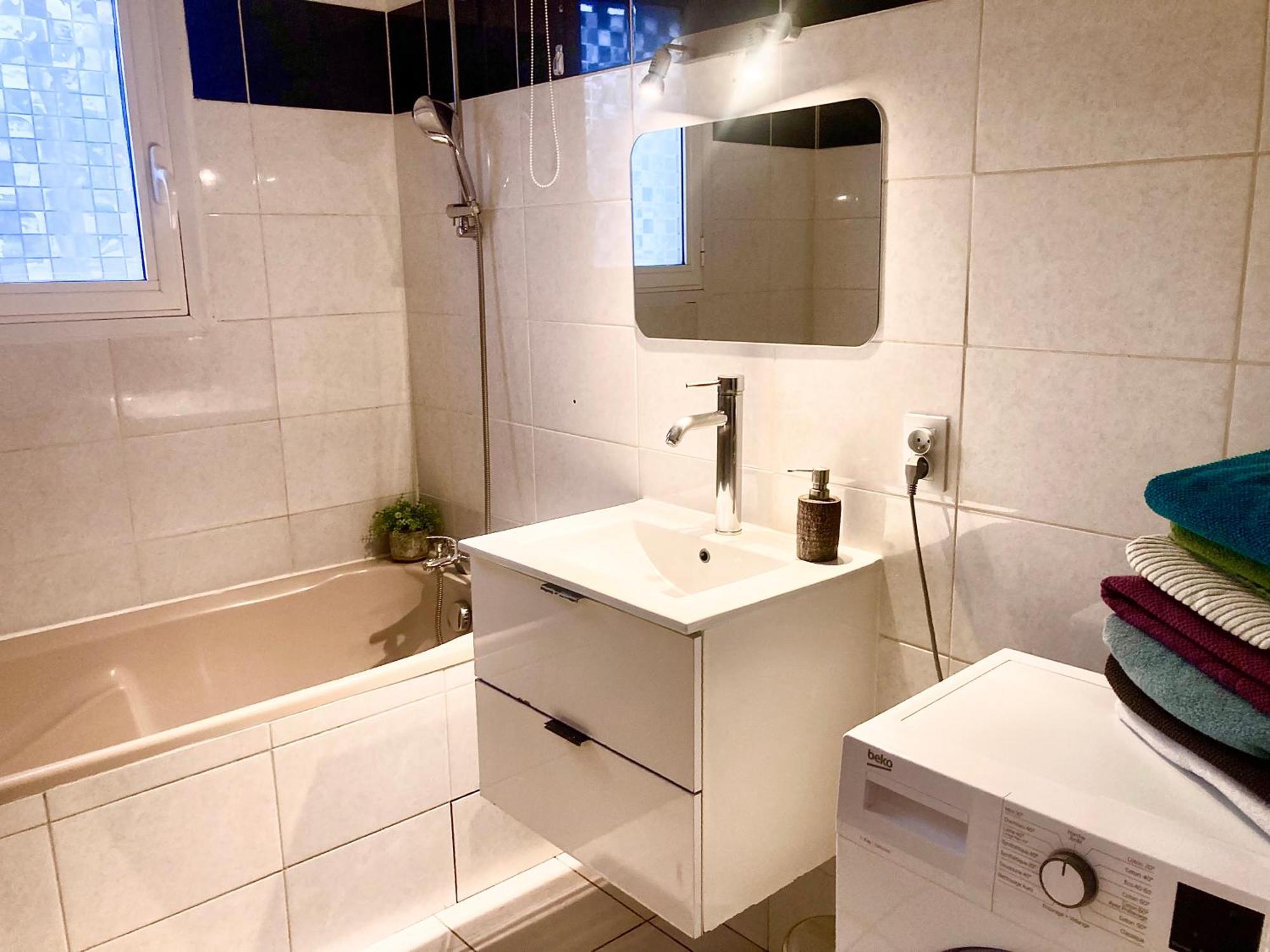 Villa 110M2, 7 Pers, Jacuzzi , 3 Chambres, Terrain Clos Et Arbore 2500M2 Trebes Luaran gambar